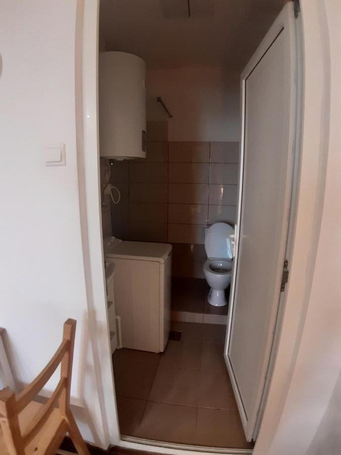 Romantic Calm Apartments Piata Universitate บูคาเรสต์ ภายนอก รูปภาพ